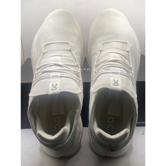 ON CLOUDNOVA MENS RUNNING SHOES Size US 13 main image 2